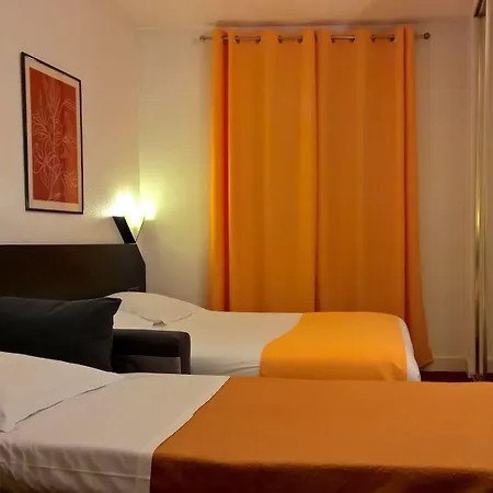 Apartahotel Résidence 3*